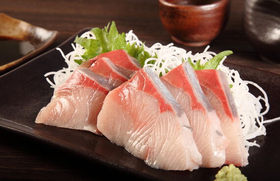 店内に生簀を完備する事で鮮魚の鮮度を保ちます | 居酒屋・★北海道物産 吉祥寺で海鮮をゆっくりとご堪能